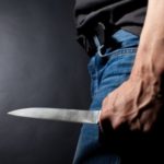 Đakovica: Osam puta nožem izbo bivšu suprugu naočigled dvoje dece