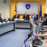 Vlada Kosova ukinula dozvolu za posetu Vučića Srbici. Pacoli: Imamo podršku međunarodne zajednice Tači informise kosovsku vladu o dijalogu u Briselu (Vlada Kosova/ilustracija)