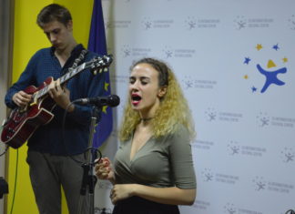 Razvojni put Mitrovčanke Milice Dobrić – od Cvrkuta sa Ibra do džez scene Milica Dobrić pevačica