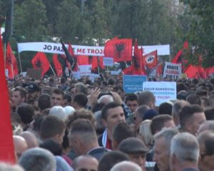 Protest Samoopredeljenje Priština