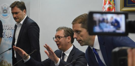 Vučić, Đurić, Selaković. FOTO: KoSSev