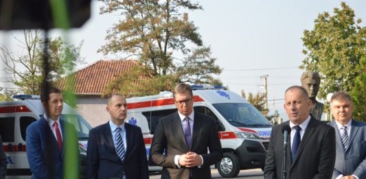 Vučić KBC Kosovska Mitrovica, FOTO: KoSSev