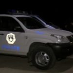K.Mitrovica: Razbio mu staklo na kućnim vratima, pa se pobili Kosovska Policija Lipljan