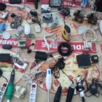 Svet u malom pre prvog subotnjeg makijata: Vodimo vas na mitrovički buvljak! Žučna rasprava