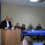 Vanredne sednice skupština: Rakić podneo ostavku; Neki odbornici potpisali Deklaraciju o prekidanju komunikacije sa Prištinom Goran Rakić sednica