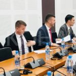 Kosovski ministar trgovine i industrije ocenio povećanje cene hleba kao nezakonito Endrit Šalja, ministar trgovine, na sednici Odboraza ekonomski razvoj, trgovinu, industriju i regionalni razvoj, FOTO: Koha