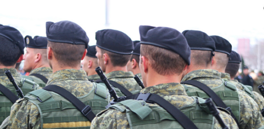 Uhapšen pripadnik KBS sa drogom i ilegalnim oružjem