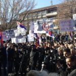 Milan Ivanović: Odmah da puste našu uhapšenu braću! Ako napišemo na lekovima „Kosovo Republika“ potrovaćemo pacijente Protest KM
