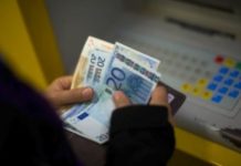 Izveštaj OEK-a: Kosovo sa najnižim platama na Balkanu Gazeta Express Novac, Pare