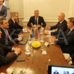 Haradinaj nakon sastanka sa delegacijom SAD: Spremni smo na dogovor o priznanju u postojećim granicama Kosova SAD Savet za Nacionalnu Bezbednost Ramuš Haradinaj i Hašim Tači