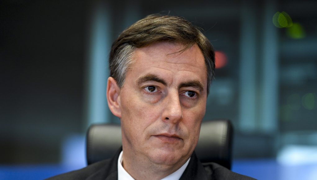 Dejvid Mekalister (David McAlister)