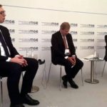 Kom Vučiću o Kosovu verovati – onom „iz Minhena“ ili onom za Blumberg Vučić Tači Han Minhen