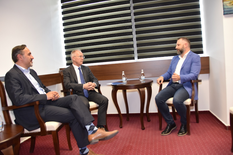 sastanka sa šefovima OEBS-a i UNHCR-a na Kosovu