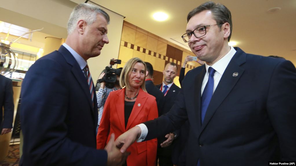 Vučić i Tači