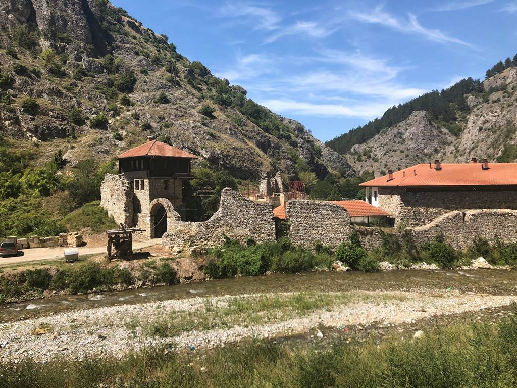 Manastir Sveti Arhangeli