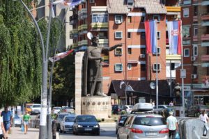 Knez Lazar Spomenik Mitrovica