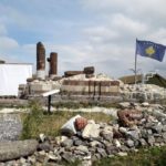 Kosovska zastava na crkvi Sv. Nikole