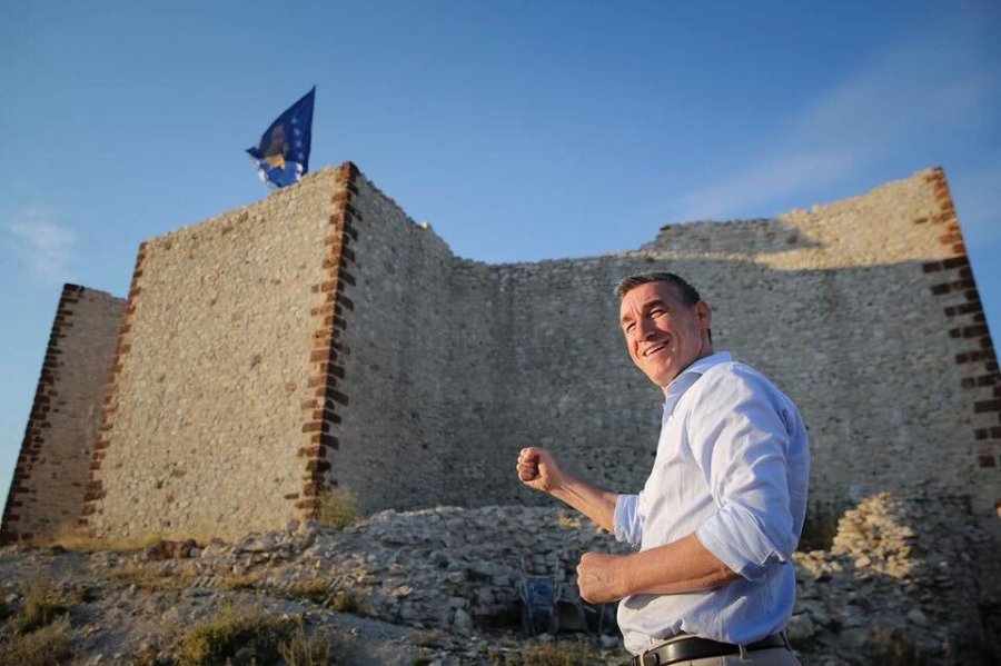Kadri Veselji Novo Brdo