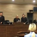 Osuđen zbog širenja ISIS propagande i objavljivanja „pretećih fotografija“ Ramuša Haradinaja sudnica