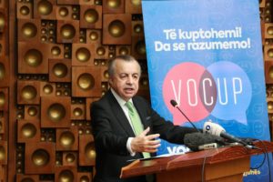 šef Unmik Zahir Tanin