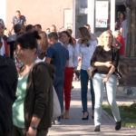 RTV Kim: Politički skup u Gračanici u vreme nastave, „nijedan glas ne sme da ode na drugu stranu“