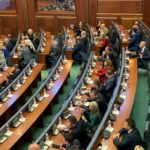 Završena konstitutivna sednica skupštine u Prištini: Glauk Konjufca izabran za predsedavajućeg, Slavko Simić za zamenika predsedavajućeg