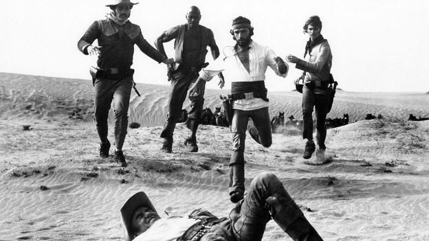 Foto: BBC, Fehmiu u filmu "Dezerter"
