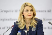 Apelacija pravosnažno oslobodila bivšu ministarku Duratu Hodžu i još trojicu: Nije dokazano da je ugovor Ministarstva korišćen za njenu izbornu kampanju Foto: Gazeta Express