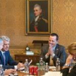 Njujork Tajms: Forsiranjem mirovnog sporazuma Srbije i Kosova SAD iritira saveznike Grenel, Vučić, Tači