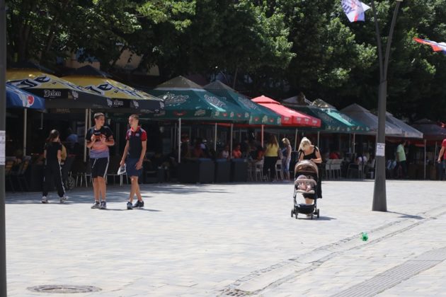 Kosovska Mitrovica, dan posle novih mera/30. 06.