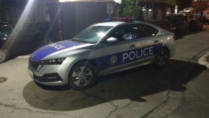 Kosovska policija tuča Mitrovica bb