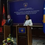 Stubla i Cakaj potpisali sporazume o brizi i pomoći Albancima u Preševu, Bujanovcu i Medveđi Meljiza i Gent Cakaj