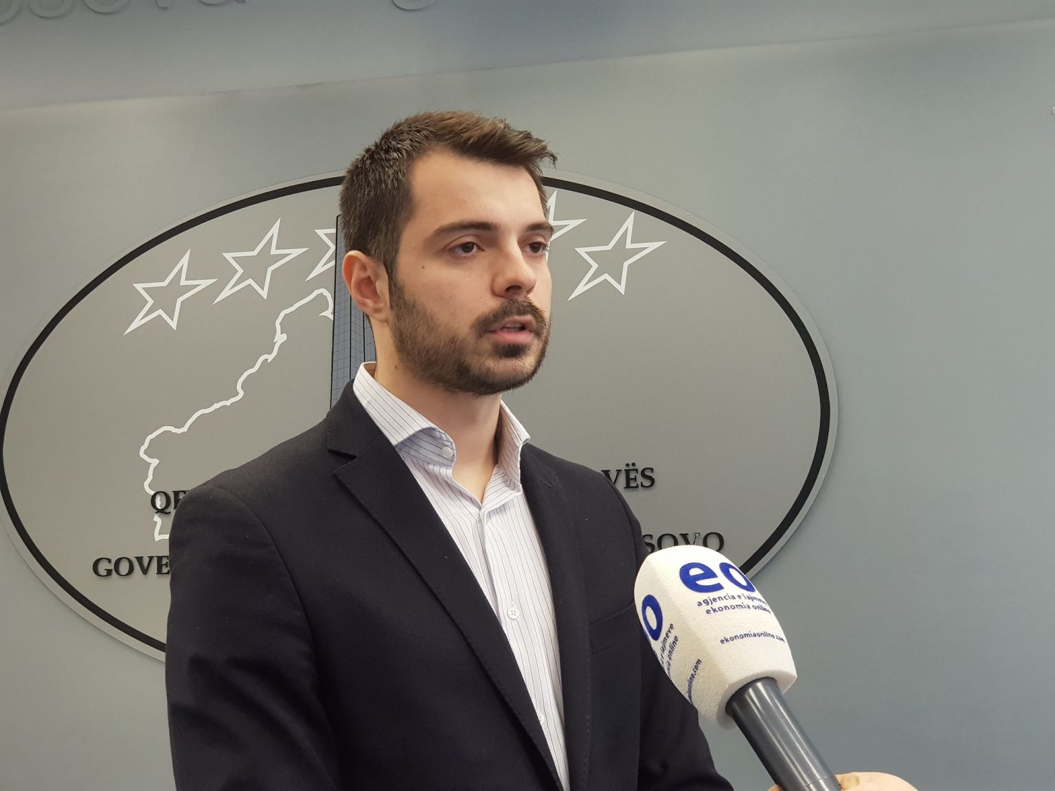 Portparol vlade tvrdi da na Kosovu nije ugrožena medijska sloboda, već profit od medijskog neprofesionalizma