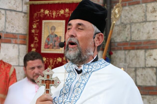 Milija Doček mo&scaron;tiju svetog nektarija