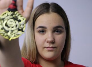 Mitrovčanka u dresu reprezentacije: Od „inata“ do ljubavi i zlatne medalje medalja Nada kik boks