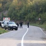 EULEX dostavio zalihe službenicima na Jarinju, KFOR prevezao policajce koji boluju od hroničnih bolesti Jarinje Specijalci policija protesti