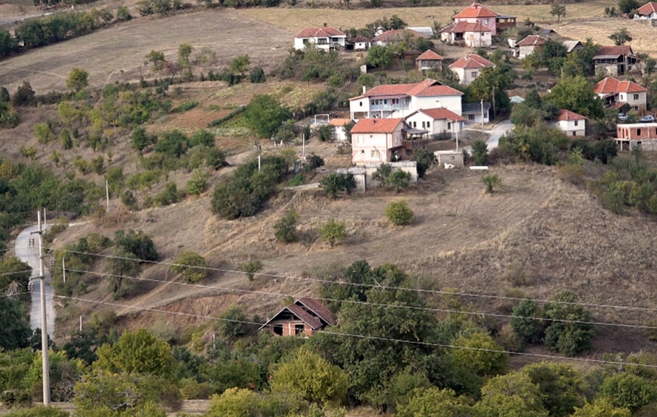 Selo Straža