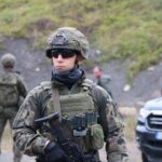 Komandant KFOR-a: Incidenti u Mitrovici zabrinjavajući, ne tolerišemo nasilje Jarinje barikade KFOR