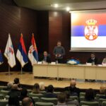Petković: Srbi koji će samostalno izaći na izbore su razbijači srpskog jedinstva Petković sa raseljenima Smederevo