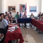 SNF otvorenim pismom međunarodnoj zajednici: Kurti produbljuje krizu, ugrožena prava Srba Članovi SNF-a na sastanku u Gračanici