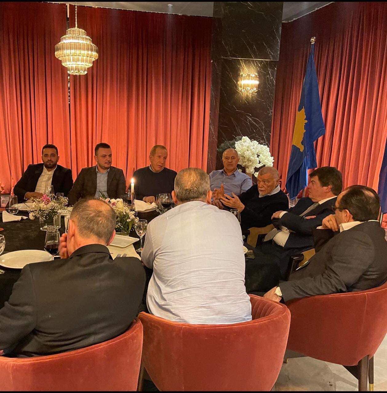 FOTO: Stipe Mesić u Južnoj Mitrovici