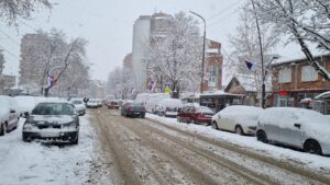 Sneg Mitrovica putevi
