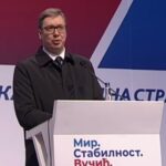 Vučić poručio Prištini: „Vi pretite, mi ćemo da ćutimo“, a Srbima sa KiM: „Uz vas smo“
