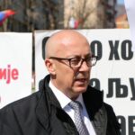 Izbori nestali sa agende protesta, „samosuspendovali“ se zbog sudije rakić protesti mitrovica