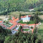 Visoki Dečani ponovo dislocirani, pa vraćeni; Manastir: Nastavlja se terorisanje