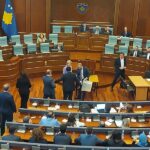 Skupština u PR: Opozicija se, nakon žestokih protesta, izborila za formiranje anketnih komisija za energetiku