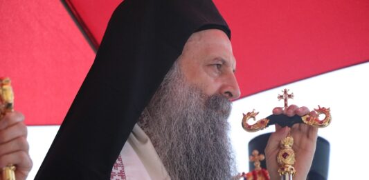 Patrijarh poziva na vraćanje u školske klupe, ne zna da li su zahtevi ispunjeni