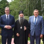 Vučić sa Patrijarhom i Dodikom o dijalogu i situaciji u srpskim sredinama na Kosovu Aleksandar Vučić Milorad Dodik Patrijarh Porfirije
