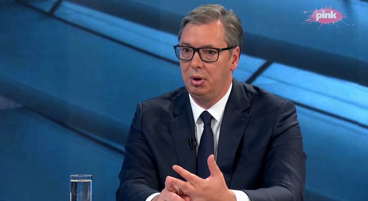 Vučić Pink
