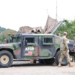 KFOR: Na oprezu smo i pratimo situaciju, strane da se okrenu dijalogu zarad bezbednosti KFOR Amerikanci SAD vojnici hameri Leposavić